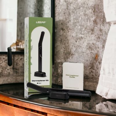 Dermaplaner Kit (Leaf)