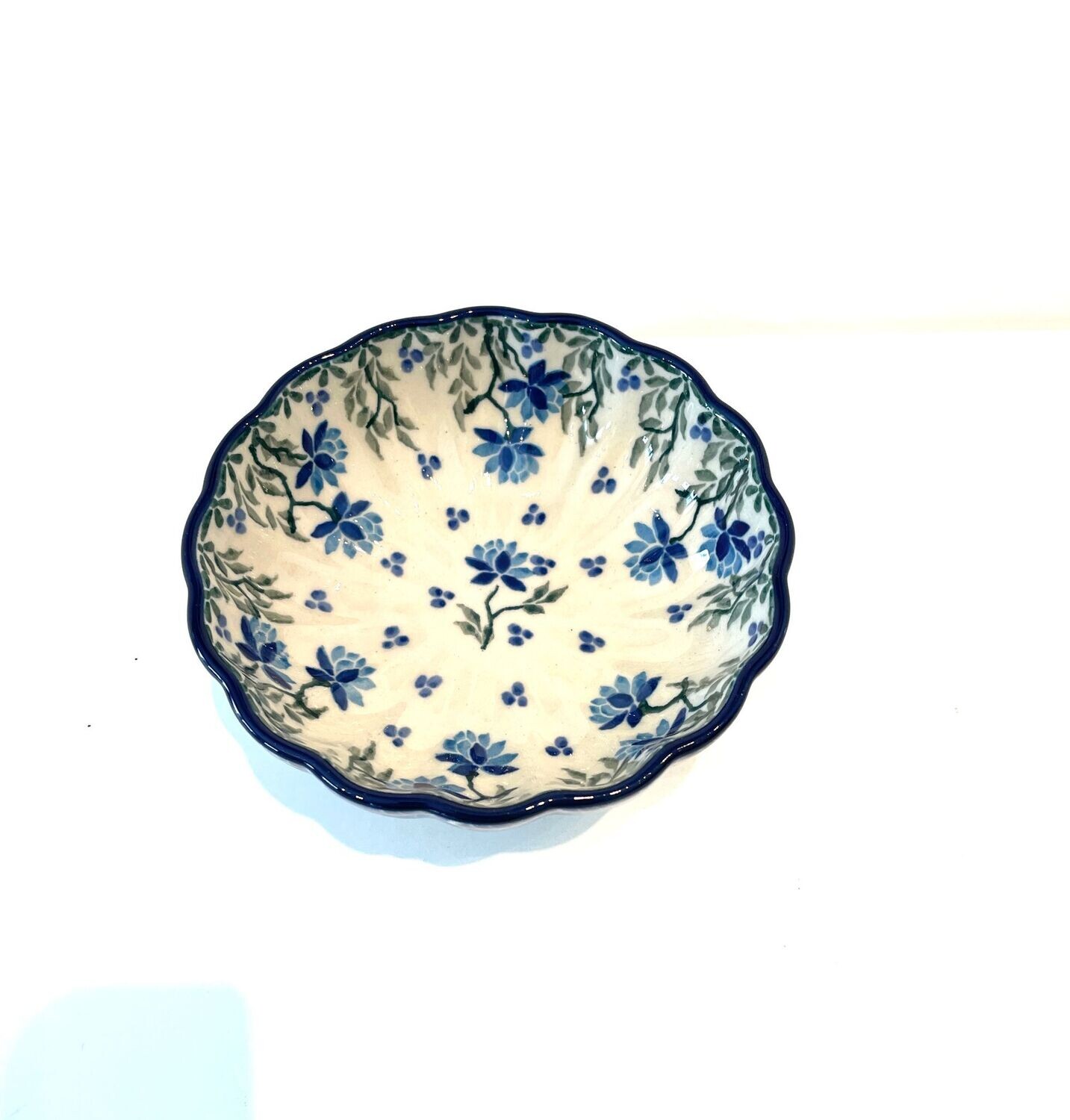 Scalloped Bowl - Shape 23 - 00215