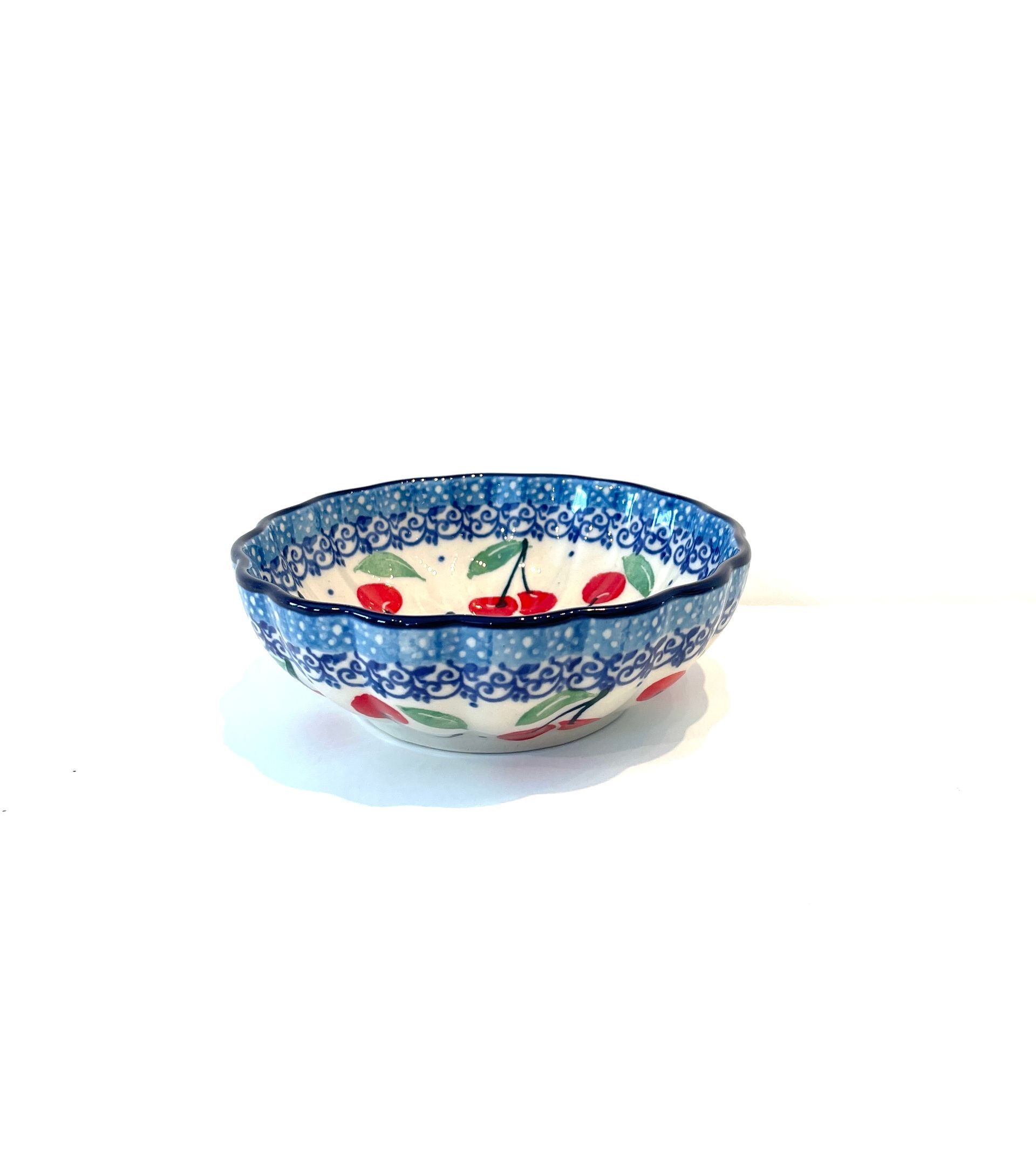 Scalloped Bowl - Shape 23 - 00221