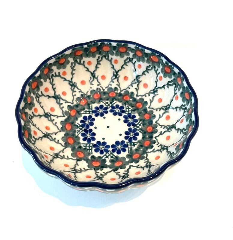 Scalloped Bowl - Shape 23 - 00224