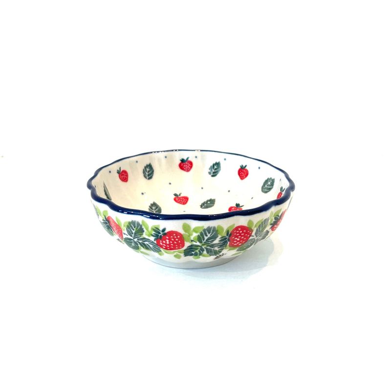 Scalloped Bowl - Shape 23 - 01060