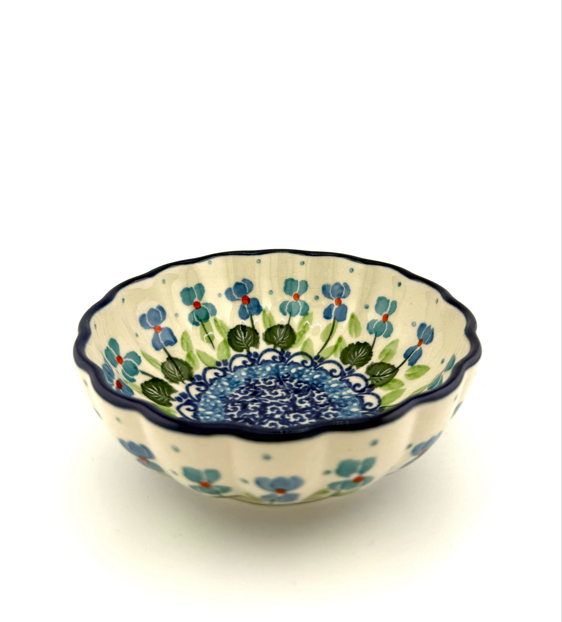 Scalloped Bowl - Shape 23 - 00225
