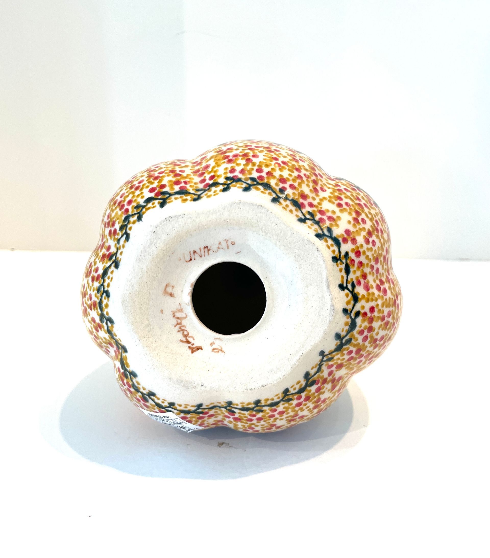 Gourd Shape V583U - 00845