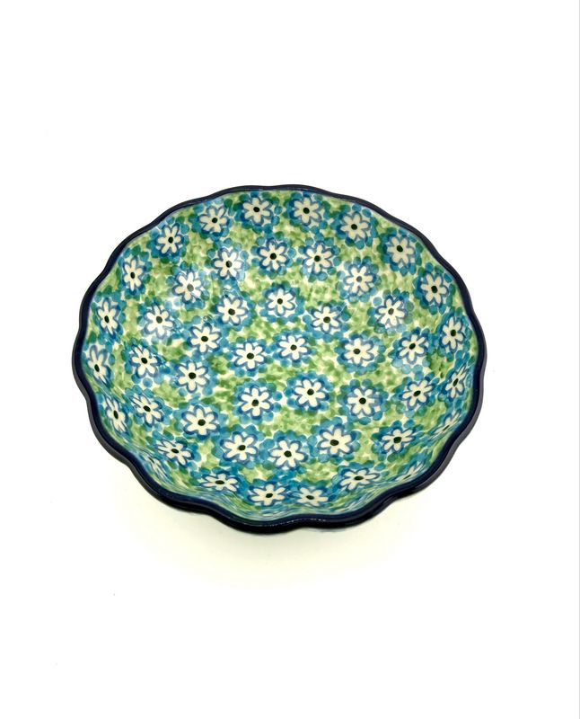 Scalloped Bowl - Shape 23 - 01409