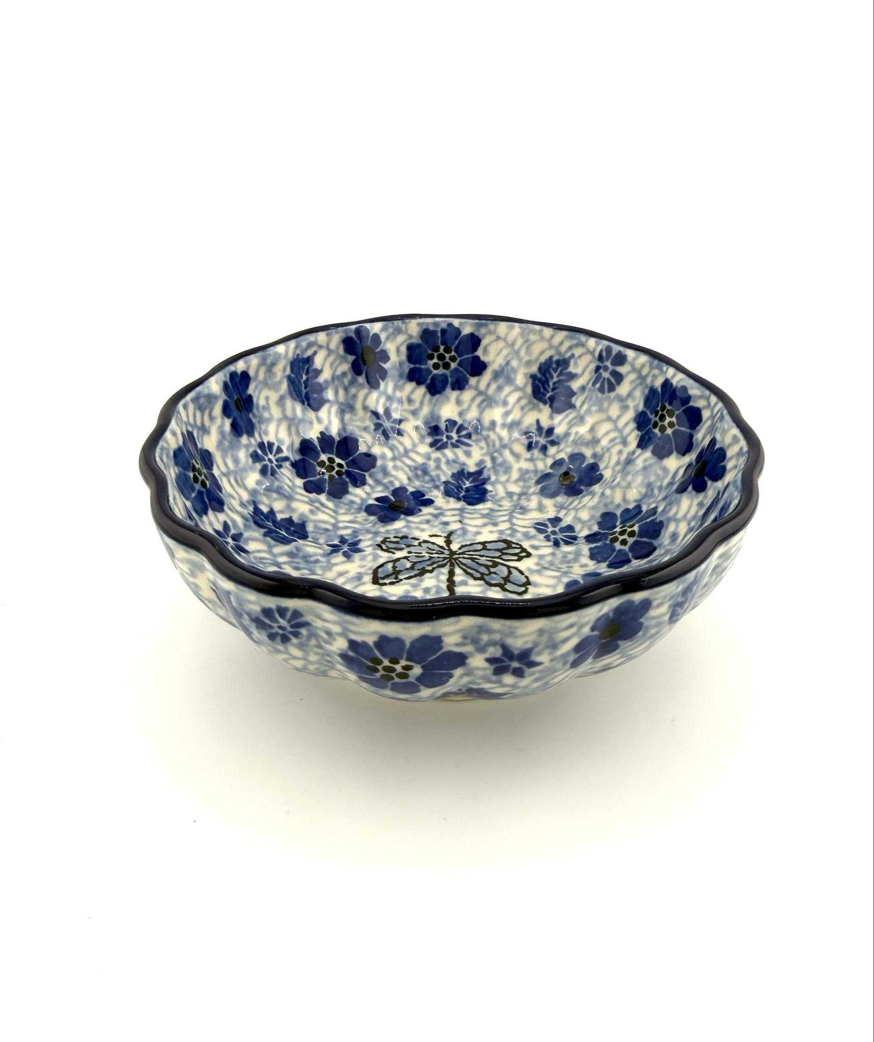 Scalloped Bowl - Shape 23 - 01407