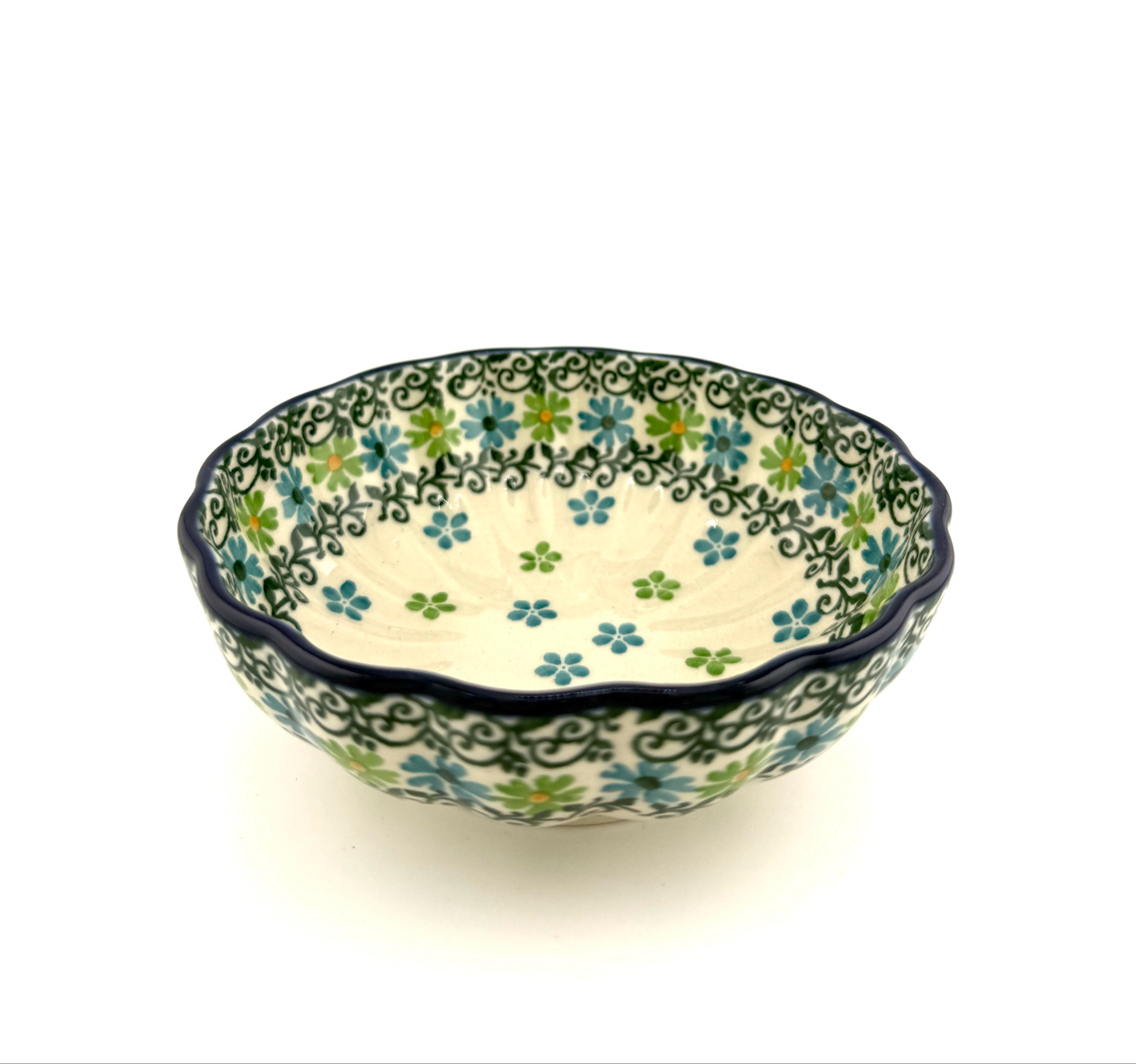 Scalloped Bowl - Shape 23 - 01408