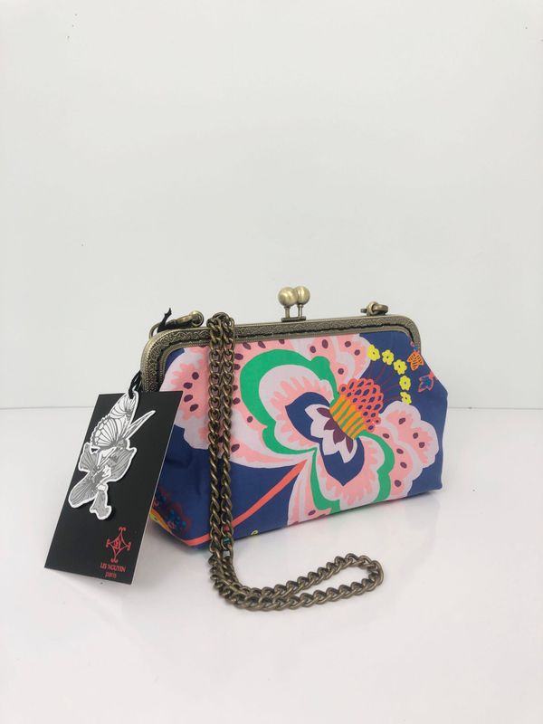 Pochette EMILY en coton Liberty