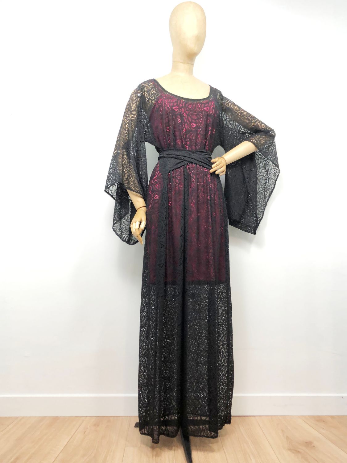 Robe DIVA black lace