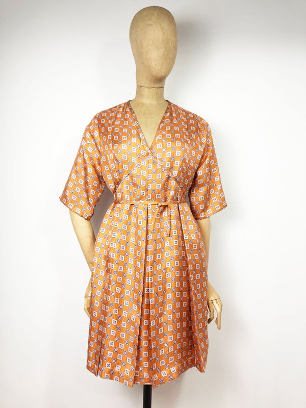 Rober YVES en soie imprimée