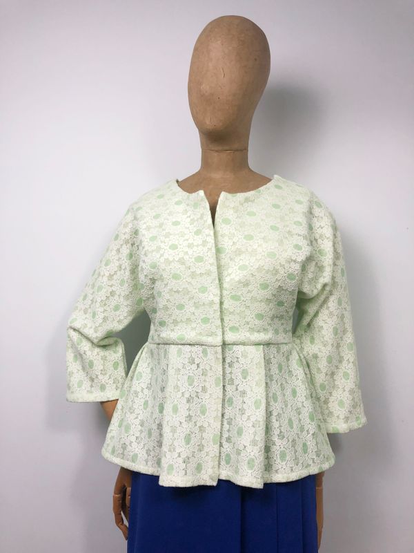 Veste BELLA en dentelle