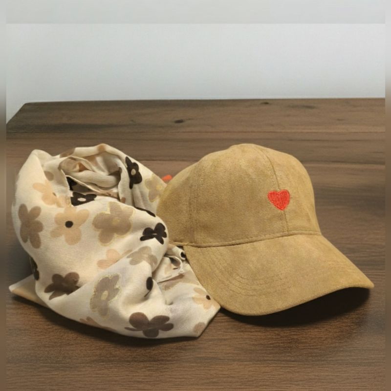 Pack Gorra+Pañuelo flores marrones