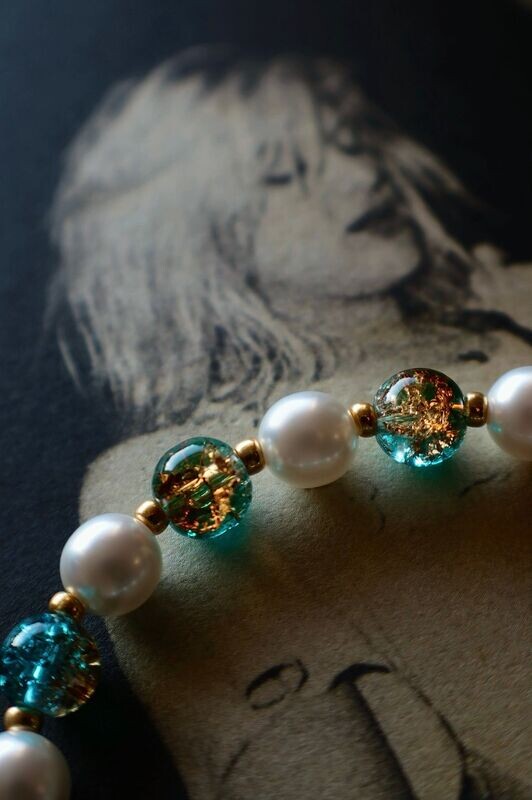 Queen of Hearts Turquoise & Gold Bracelet ♡