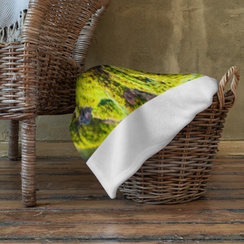 Macro Moss Throw