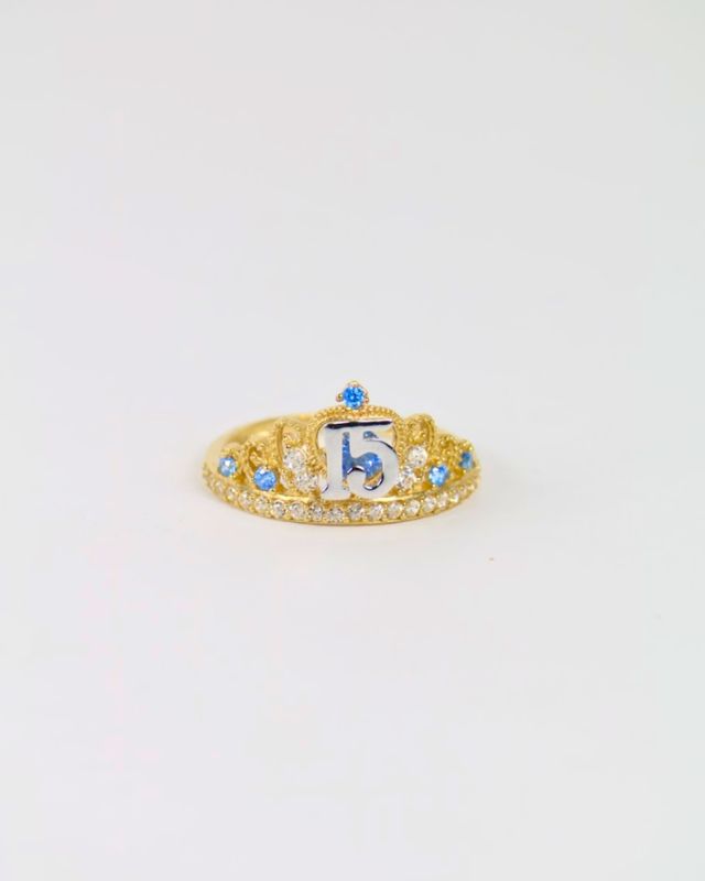 Princess Aura 14K Yellow Gold Sweet 15 Crown Ring