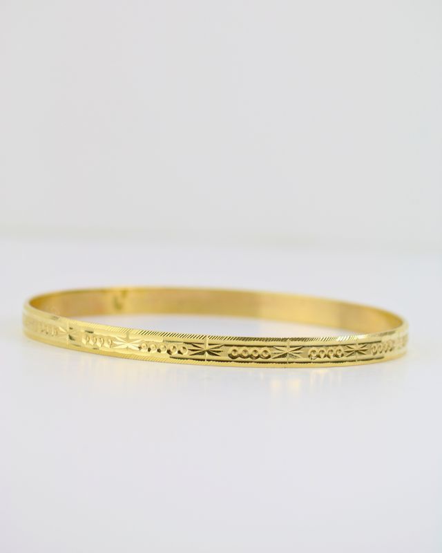 14kt Circles and Stars Bangle