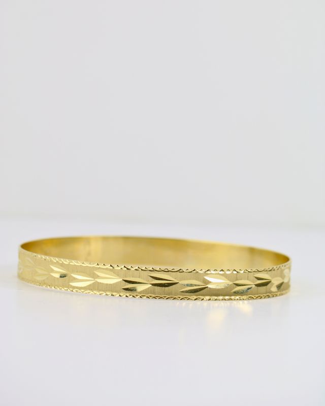 Eternal Leaf 14K Gold Bangle