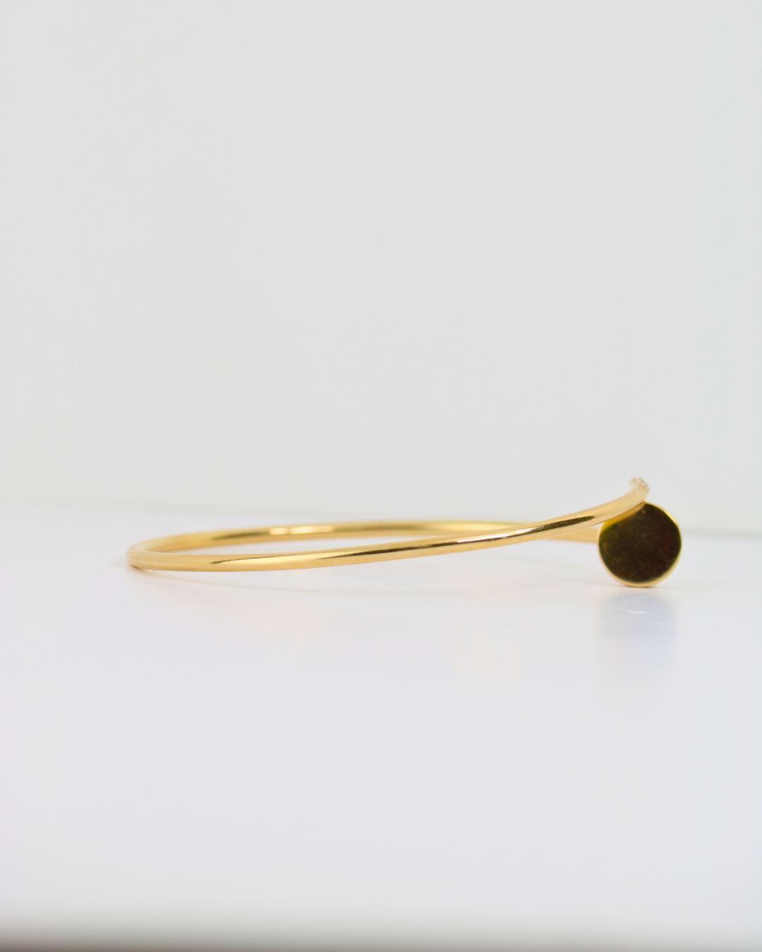 Luxe Nail 14K Bangle