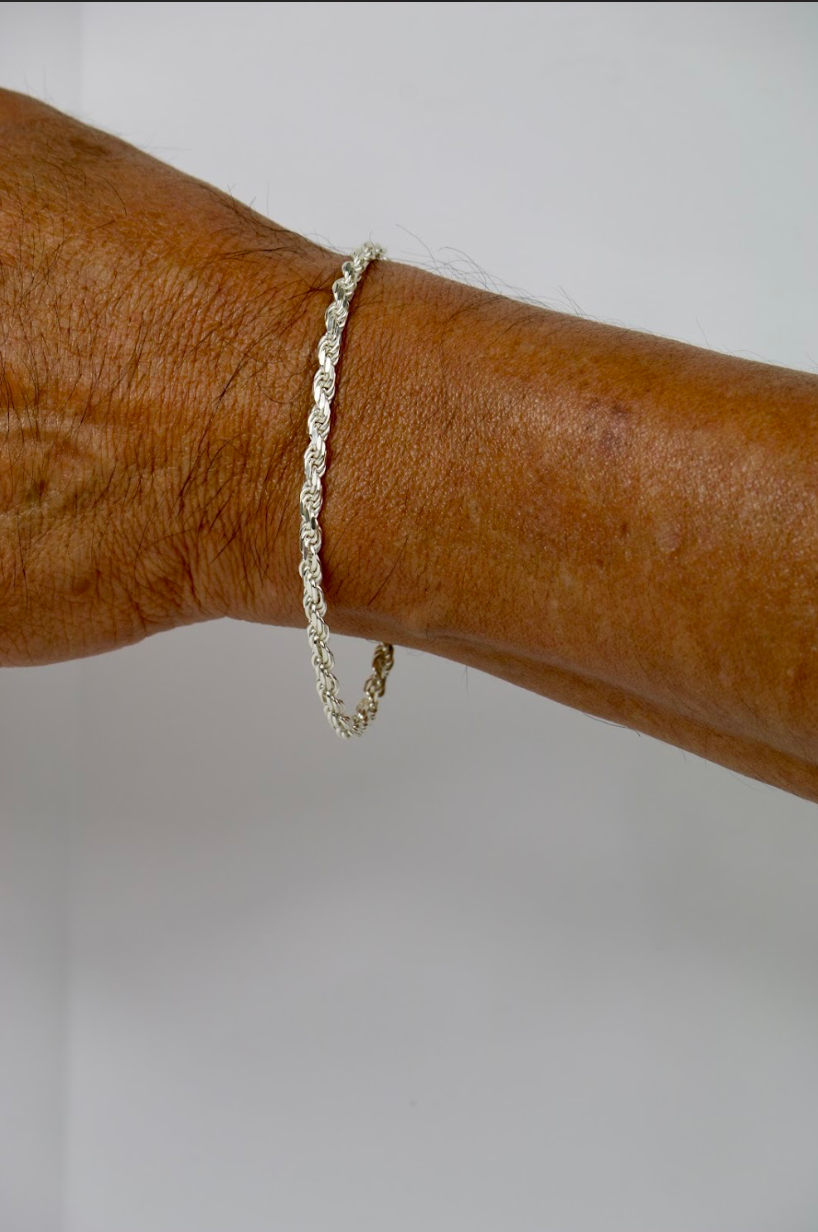 ​Sterling Silver Rope Bracelet – Unisex Elegance