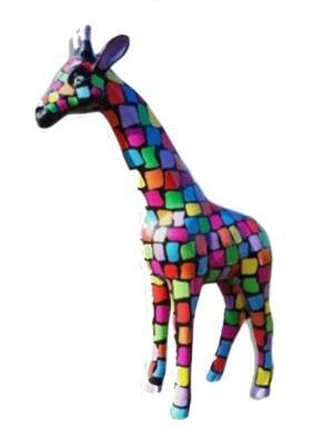 Statue Girafe en résine Smarties - 110cm Statue Girafe en résine Smarties - 110cm