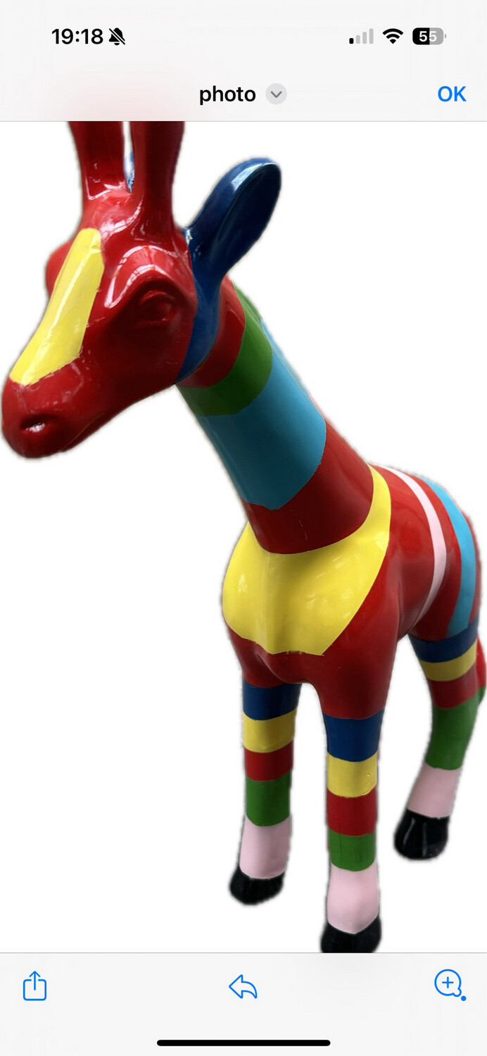 Statue Girafe en Résine Multicolore - 50cm