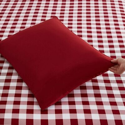 King Sheet Set with Shams - Checkered Red