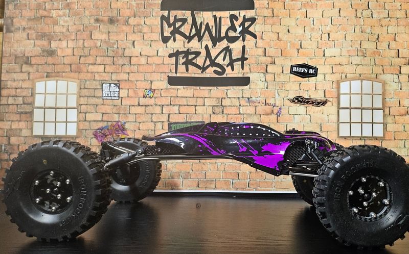 Carbonfiber Monarch chassis  with TI links