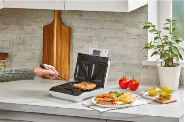 Black+Decker sandwichera de facil limpieza color blanca - SM602F-1WDLA