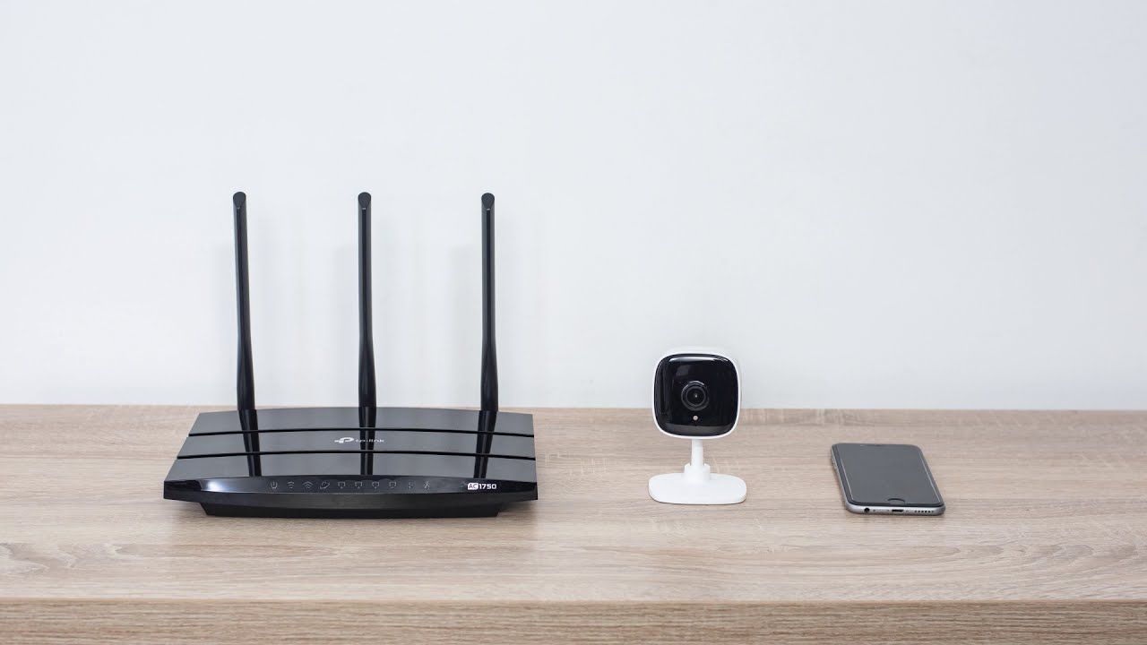 TP-link camara de vigilancia Wi-Fi 3MP con deteccion de movimiento - Tapo C110