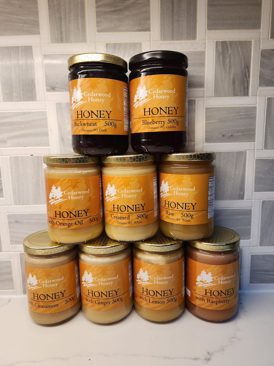 Honey 500gr (fresh, unpasteurized, Ontario): 10 options: wildflower, blueberry, raw, creamed, flavoured creamed