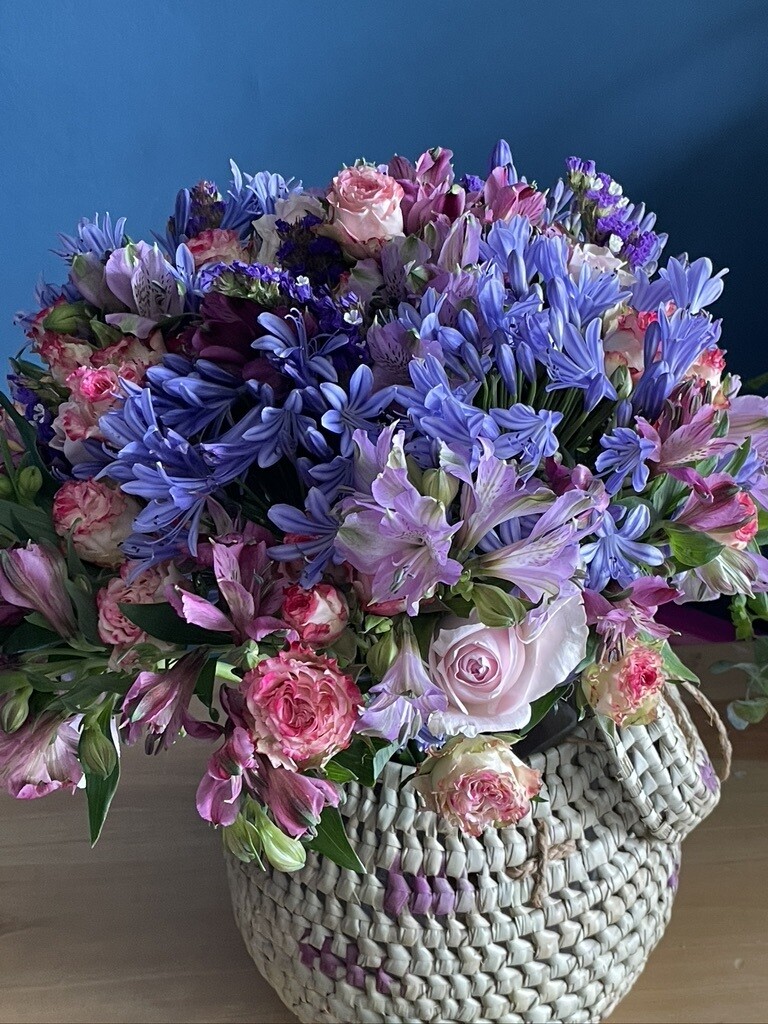 One of A Kind-Artistic Floral Arrangements