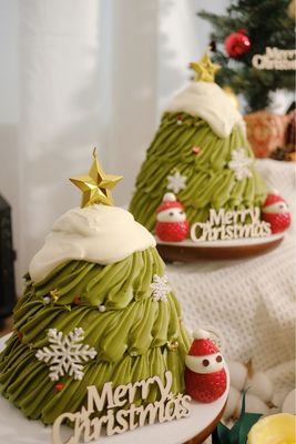 抹茶士多啤梨聖誕樹 (限定供應期 10 Dec - 31 Dec 2025)