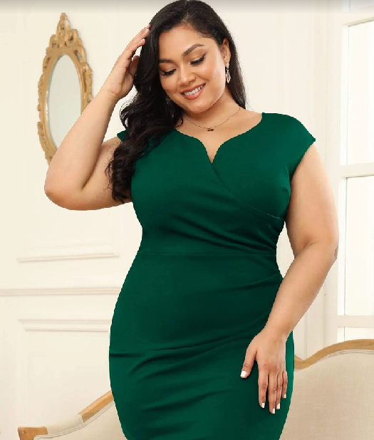 Women’s Plus Sweetheart Neck Faux Wrap Dress
