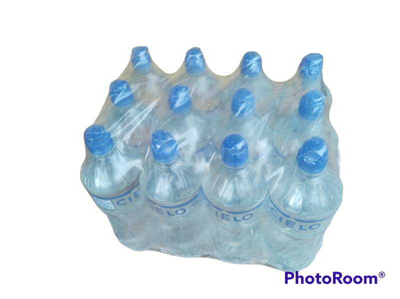 Bandeja x 12 agua Cielo chupo 1 l