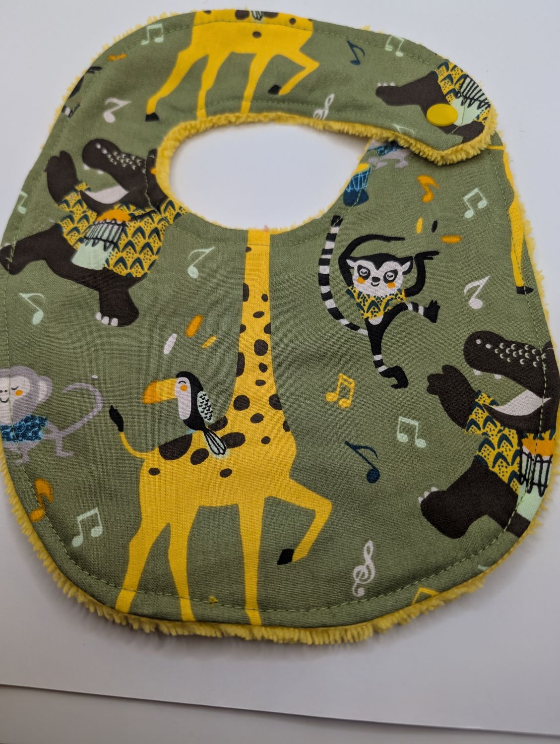 Bavoir (tissus Bio eco tex)