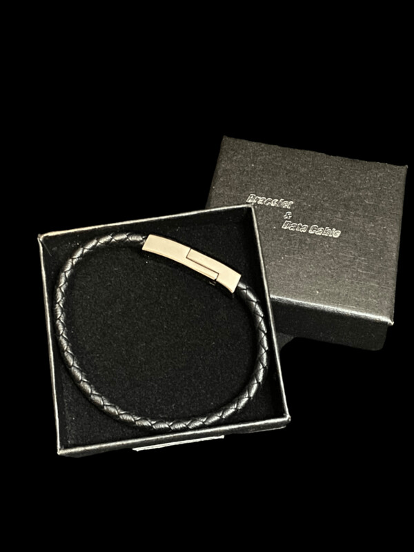 Unisex Leather USB Charging Bracelet