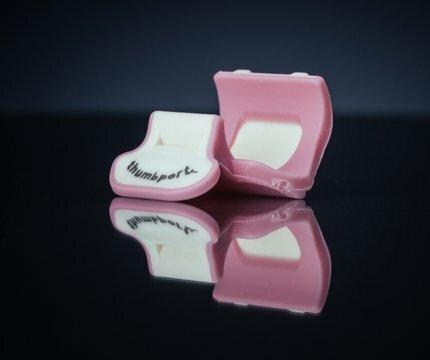 Solexa Thumbport/Daumenstütze für die rechte Hand - ivory/pink