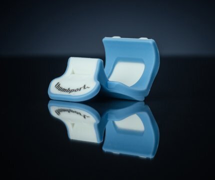 Solexa Thumbport/Daumenstütze für die rechte Hand - white/blue