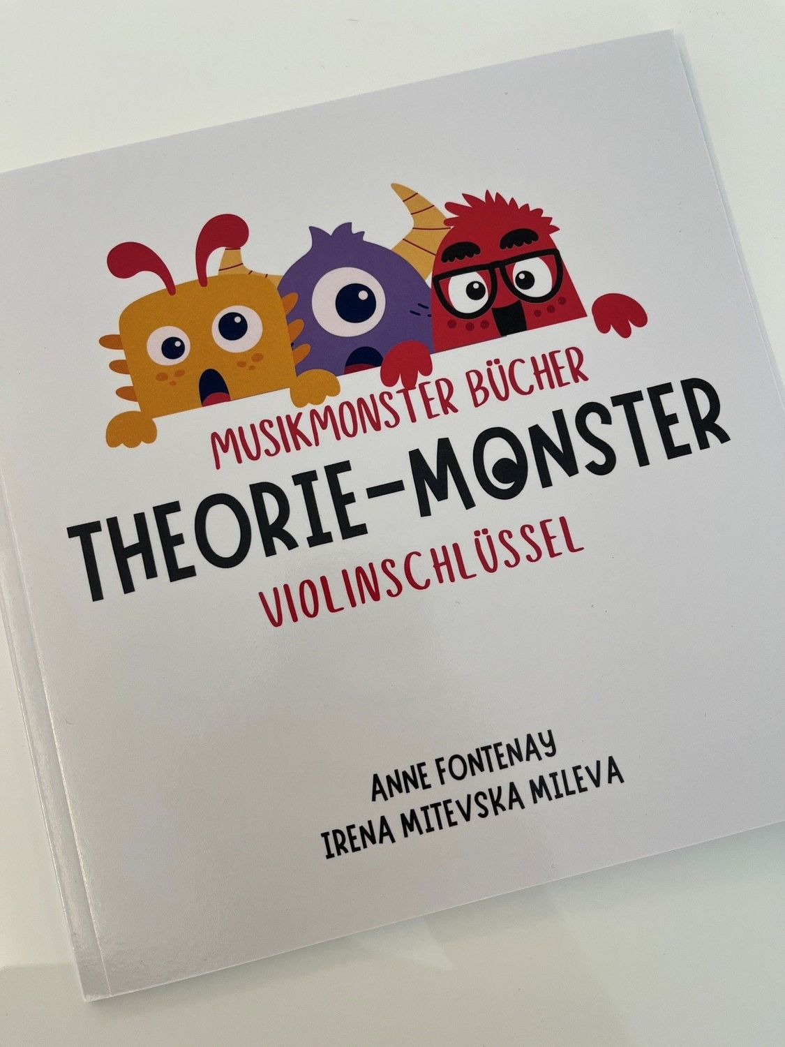 Irena Mitevska Mileva - Theorie-Monster - Violinschlüssel Irena Mitevska Mileva - Theorie-Monster - Violinschlüssel