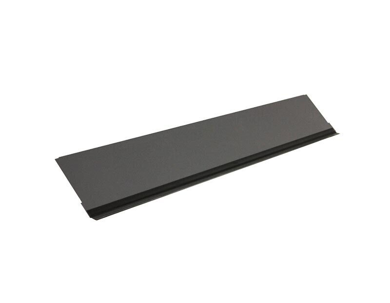 Sockelblende für Regale