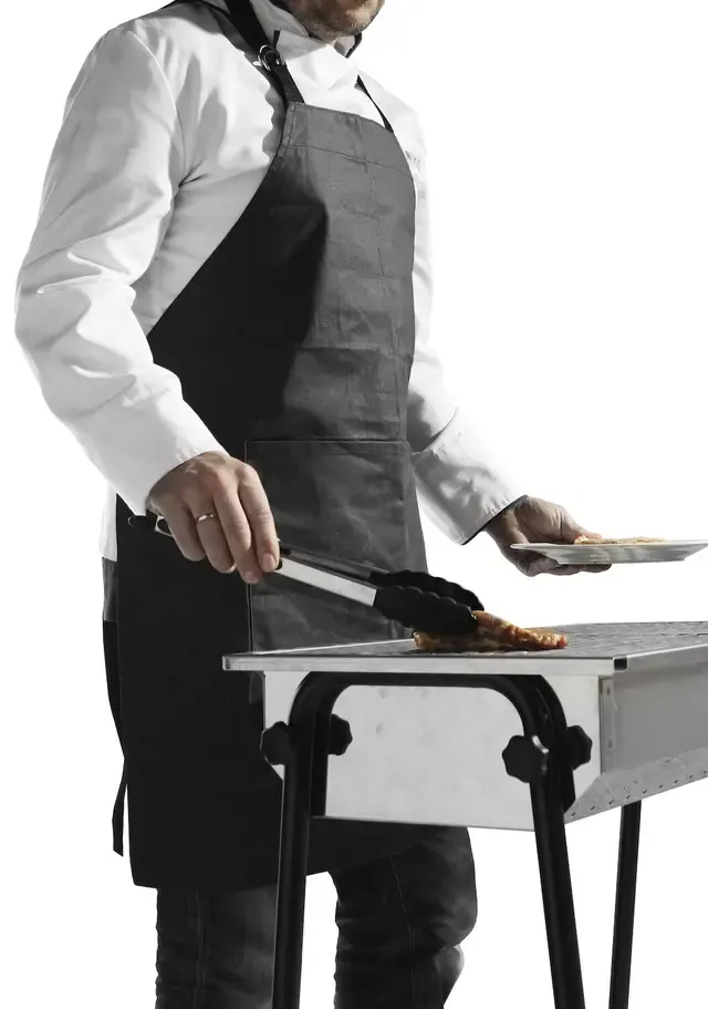 Grillschürze mit flammhemmender Beschichtung