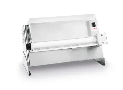 Elektrischer Teigroller 500 – für Pizza- und Pastateig Elektrischer Teigroller 500 – für Pizza- und Pastateig