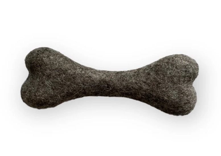 Knochen Hundespielzeug aus 100% Wollfilz dunkelbraun