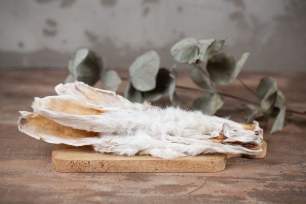 Paul & Paulina Kaninchenohren mit Fell 100g Paul & Paulina Kaninchenohren mit Fell 100g