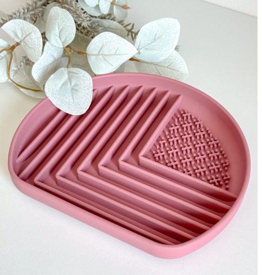 Schleckmatte Slowfeeder Flag rot