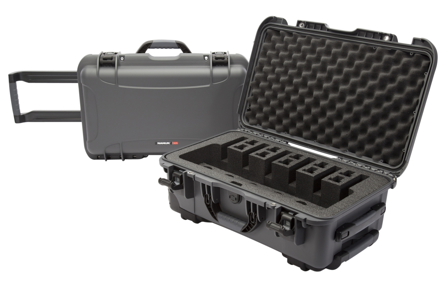Nanuk (plasticase Inc) 935, Nanuk 9356up7    Nanuk Case W/foam 6up Graphite