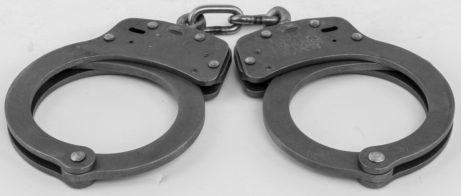 Smith & Wesson 103, S&w 350105    Mod 103  Handcuff Std    Ss