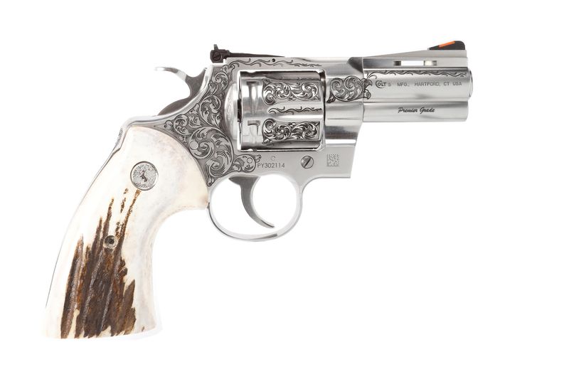 Colt Python 357mag 3 Colt Python 357mag 3" Engraved/stag