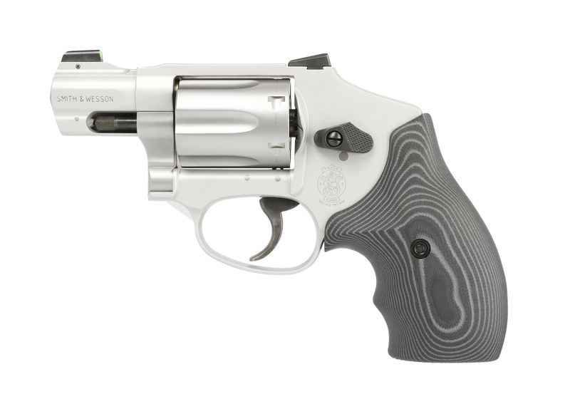 Smith and Wesson 632uc 32h&r 1-7/8 Smith and Wesson 632uc 32h&r 1-7/8" 6rd Xs Ns