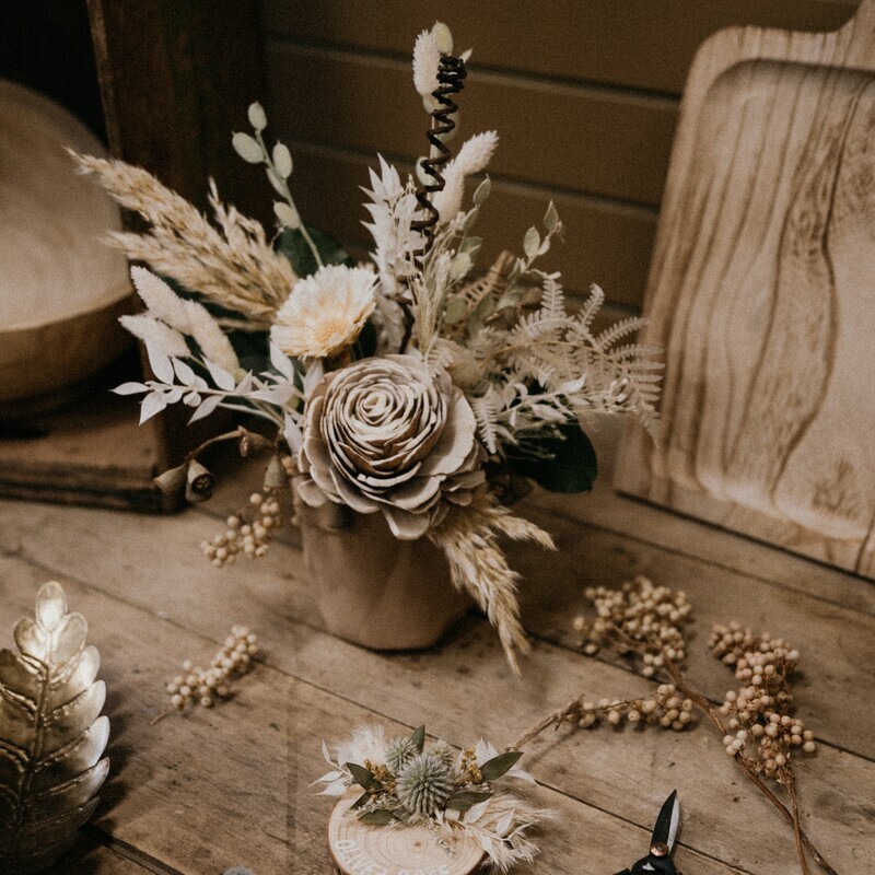 Dried & Everlasting Blooms