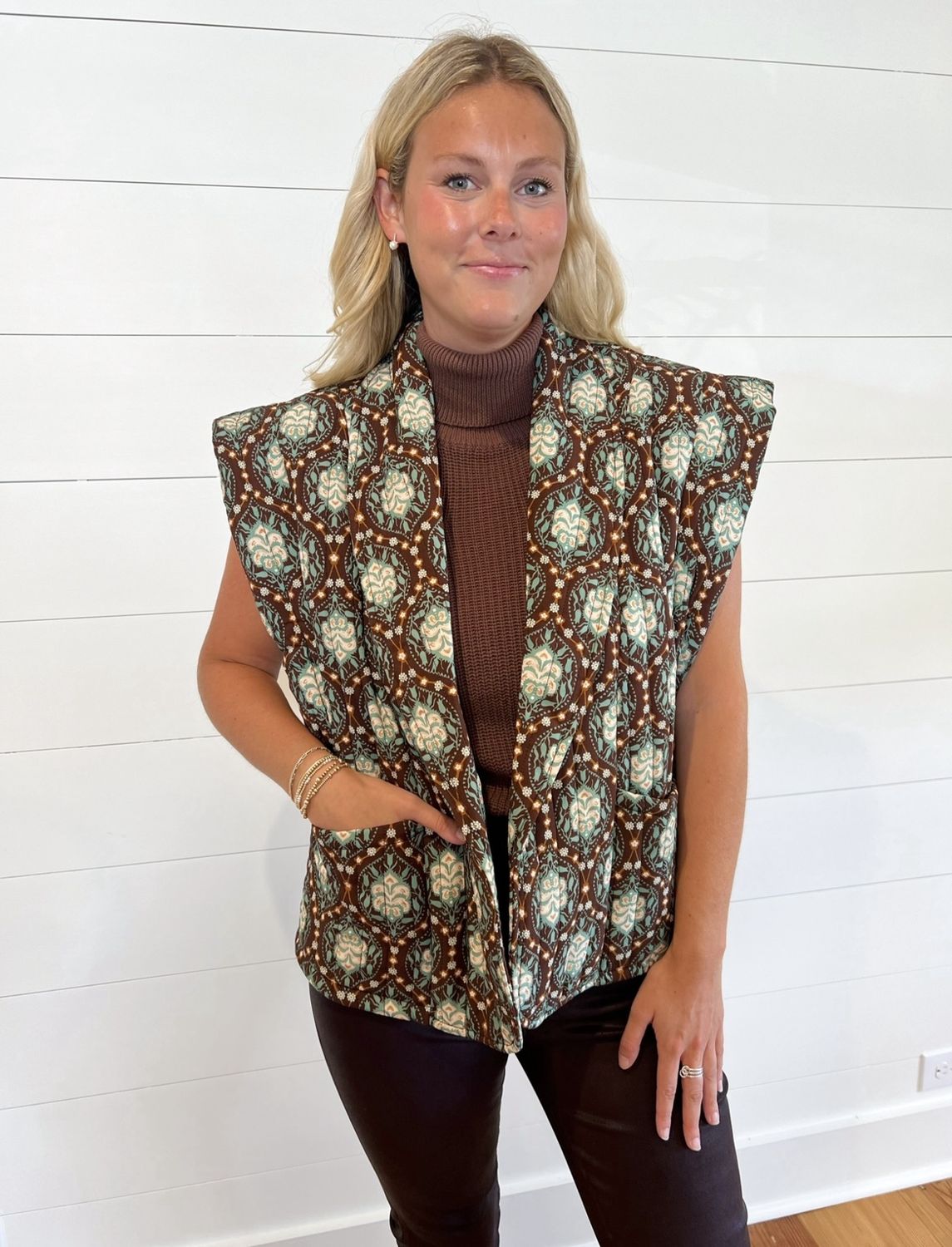 Quilted Vest Brown